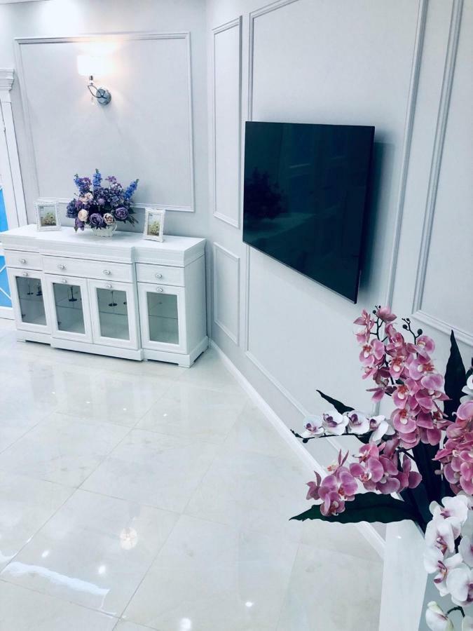 White Apartments In Arcadia Odessa Luaran gambar