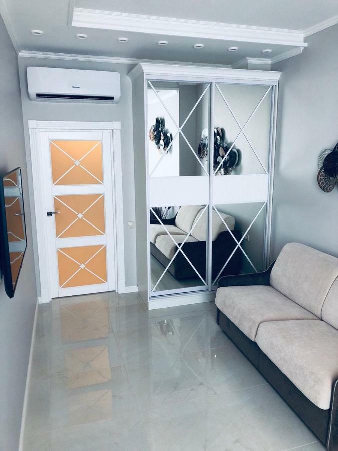 White Apartments In Arcadia Odessa Luaran gambar